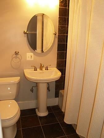 2nd image of 118 High St #2