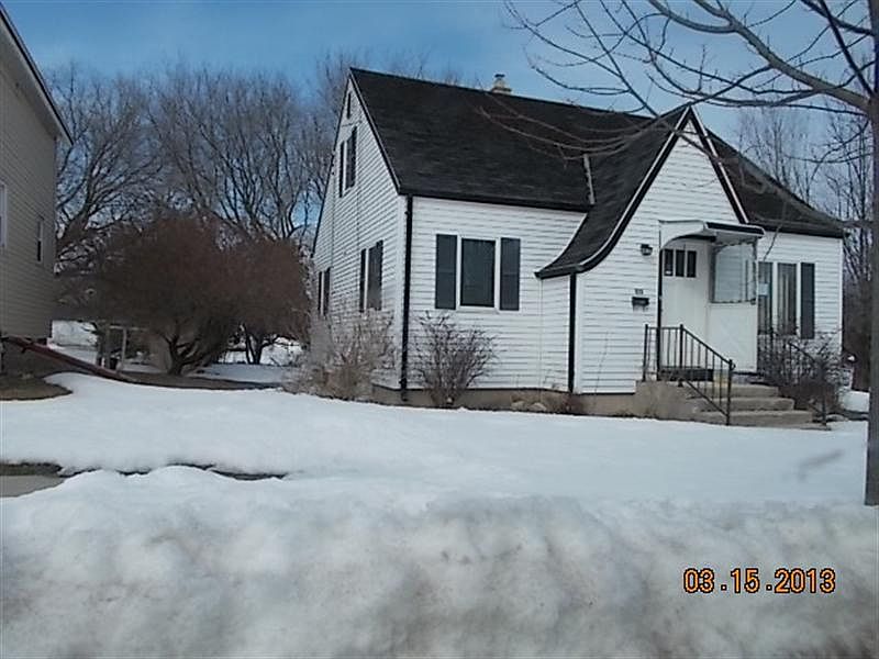 2nd image of 809 State St
