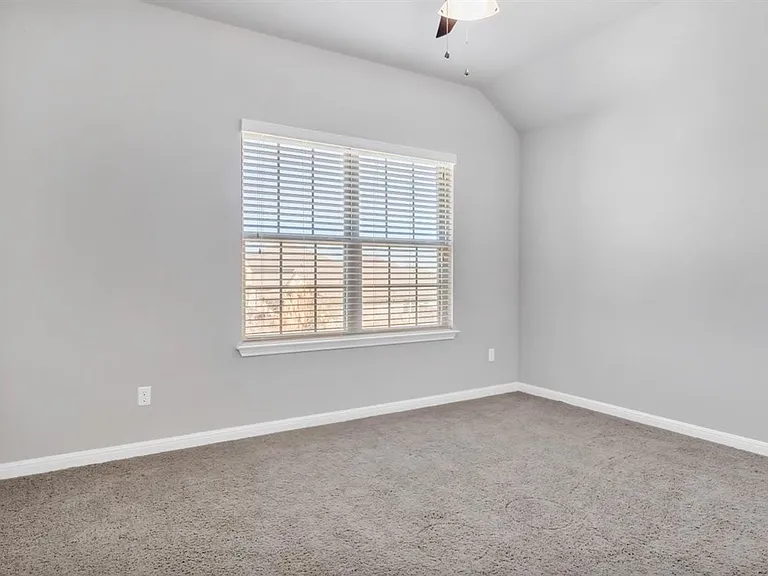 131 Desert Rose Dr — Photo 17