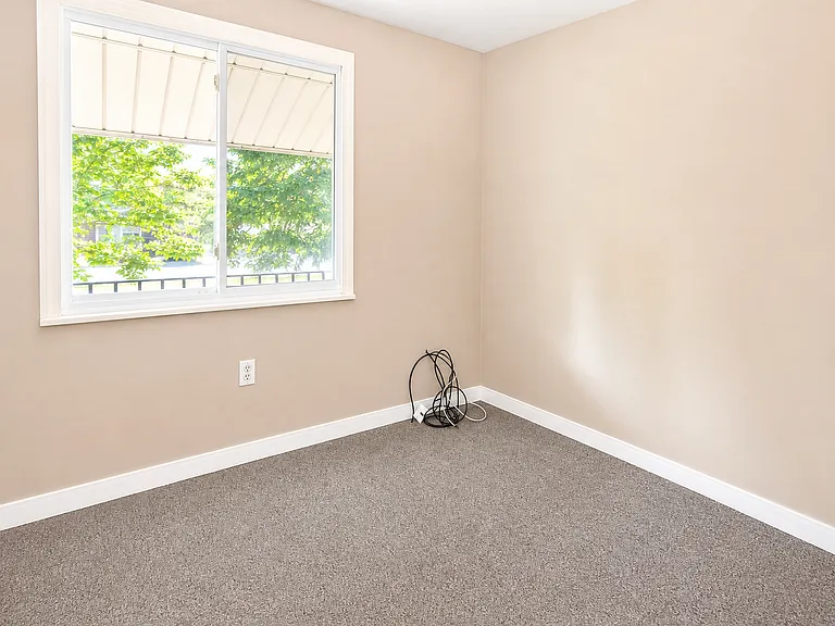 243 Moon Clinton Rd — Photo 5