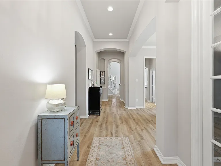 5668 Bay Meadows Dr — Photo 8