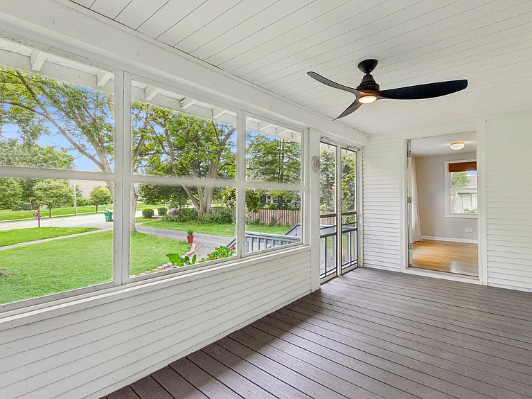 255 Happ Rd — Photo 3