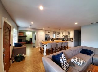 711 Loring St, San Diego, CA 92109