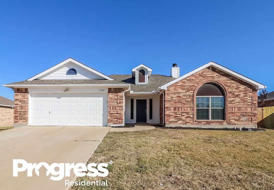 1st image of 1505 Whispering Oaks Dr