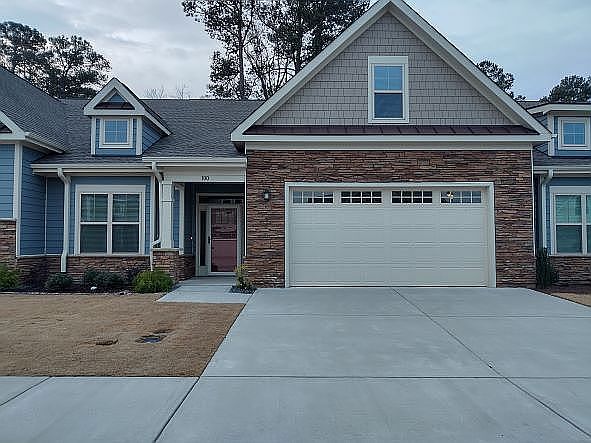 100 Thornwhistle Place