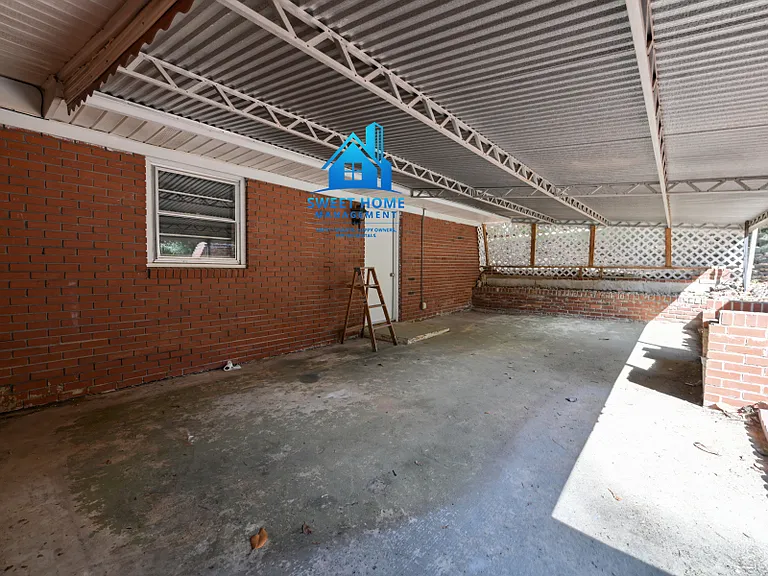 2908 Urban Ave — Photo 16