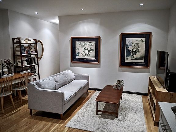 3rd image of 326 Lincoln Pl #B