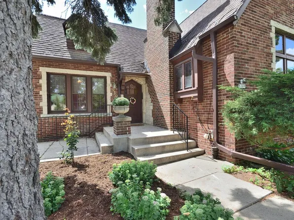 5109 W Washington BOULEVARD, Milwaukee, WI 53208