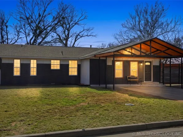 204 E J St, Jenks, OK 74037