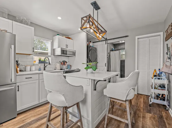 1417 E Strong St #A, Pensacola, FL 32501
