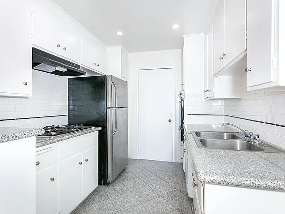 4th image of 6617 Orange St APT 302
