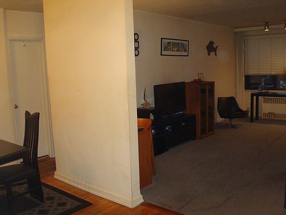 4th image of 320 Atlantic Ave. #D15