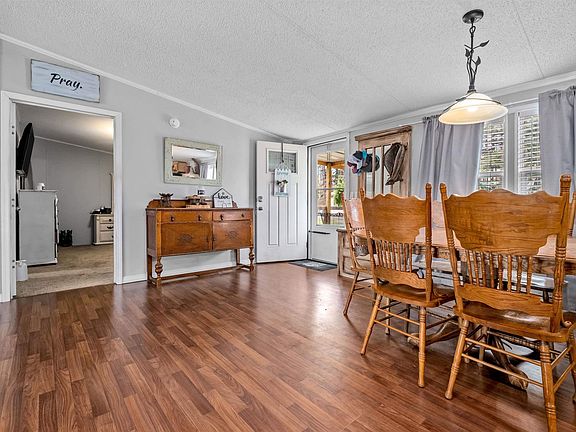3rd image of 88 Tater Patch Ln