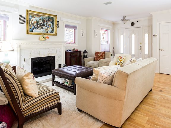 2nd image of 8445 250th St