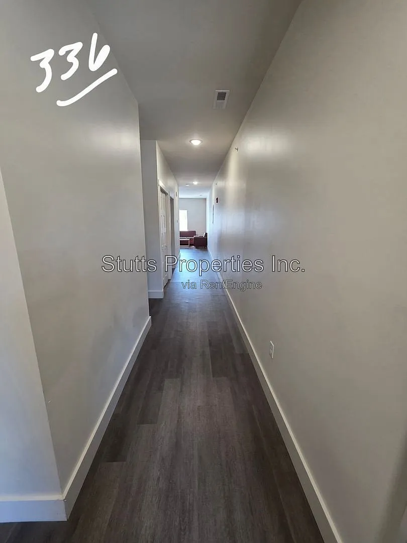 2 bed, 2.0 bath, $1,150 — Photo 2