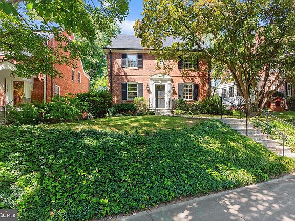 2nd image of 2921 Legation St NW