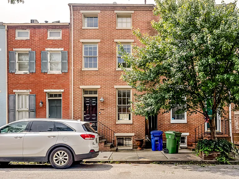 13 E Henrietta St — Photo 32