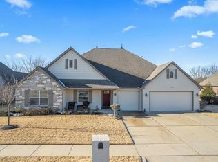 8408 E Freeport St, Broken Arrow, OK 74014