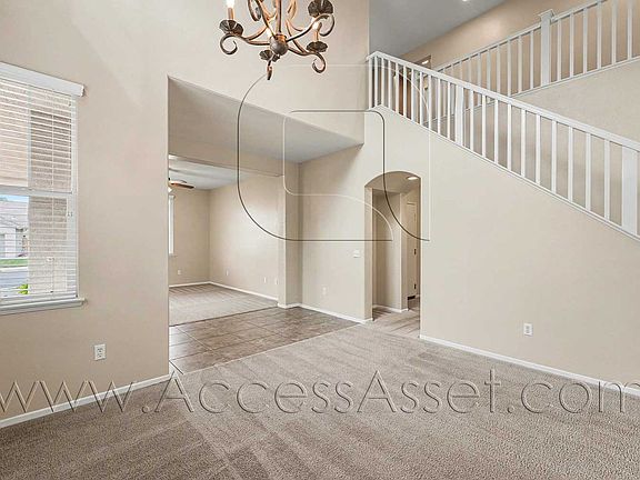3rd image of 32137 Rosemary St