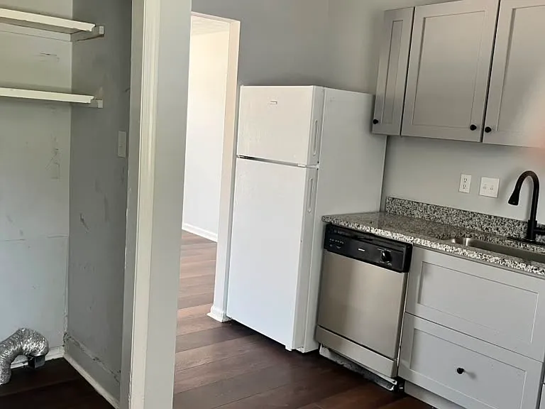 6446 Applecross Ave #C — Photo 3
