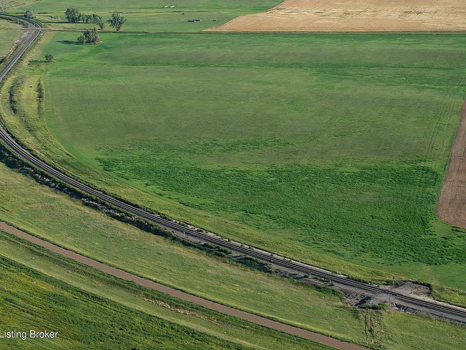 1st image of Black Diamond Rd E