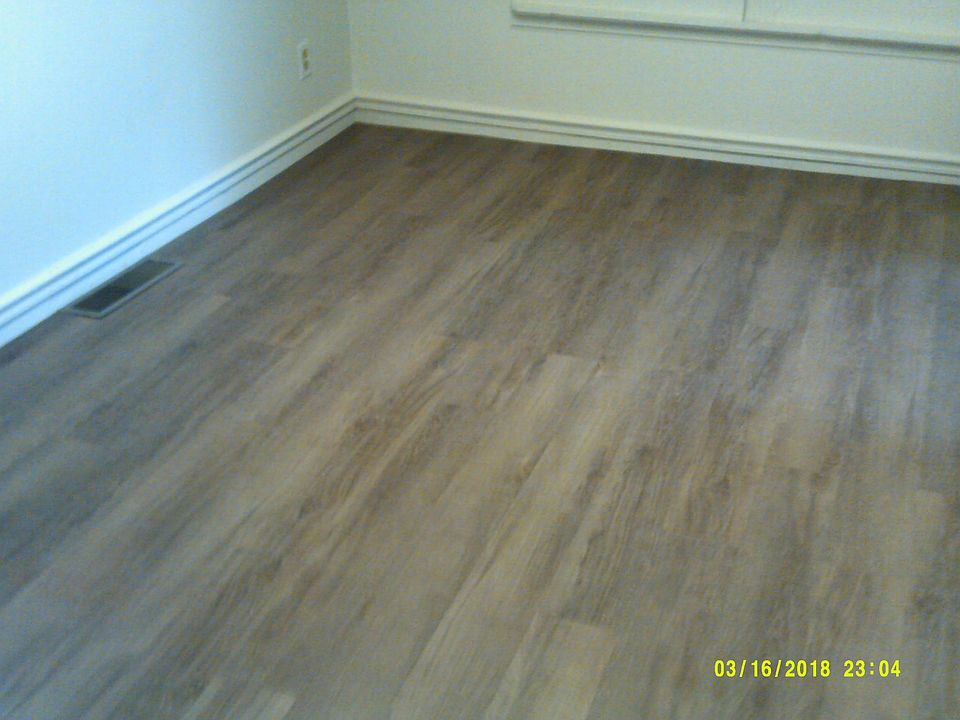 2nd image of 306 Oak St