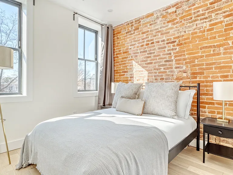 1012 Pennsylvania Ave SE #3 — Photo 5