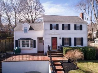 30 Governor Andrew Rd, Hingham, MA 02043