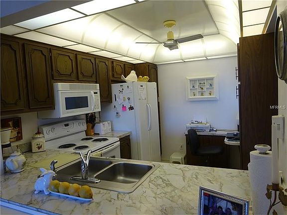 4th image of 14130 Rosemary Ln APT 3314