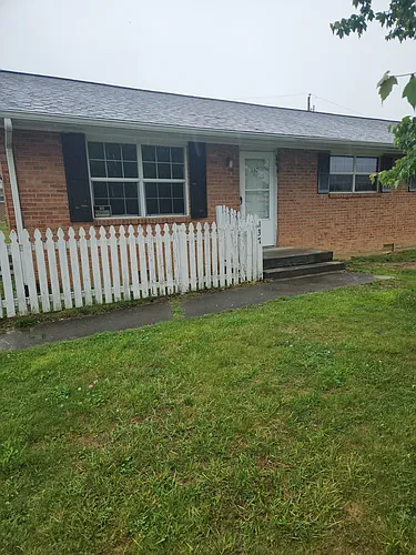 137C Armstrong St #137 Photo 1