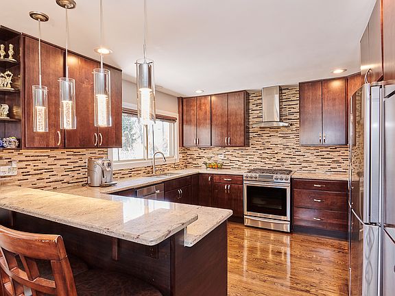 5th image of 6657 N Knox Ave