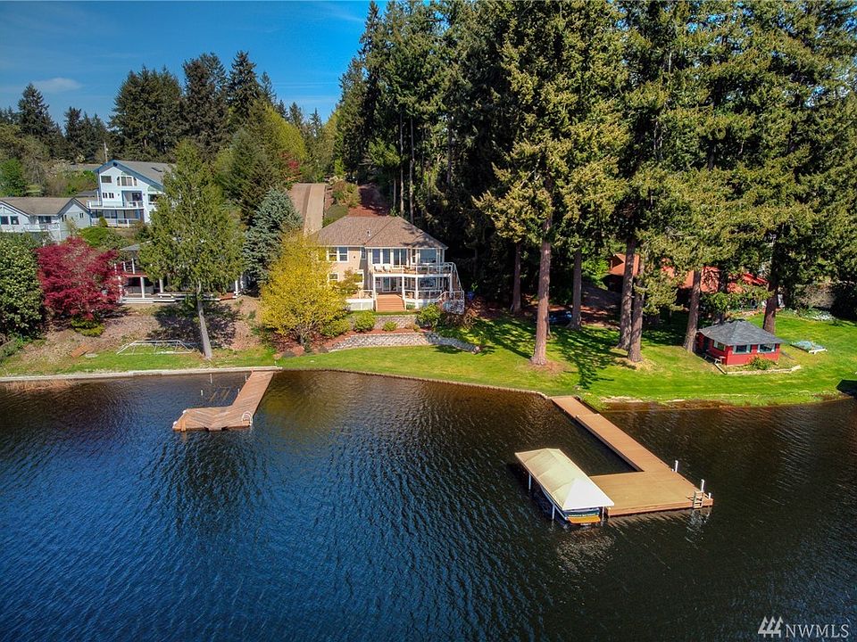 1st image of 3615 Walthew Dr SE