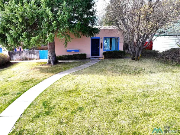 621 Apache Ave, Raton, NM 87740