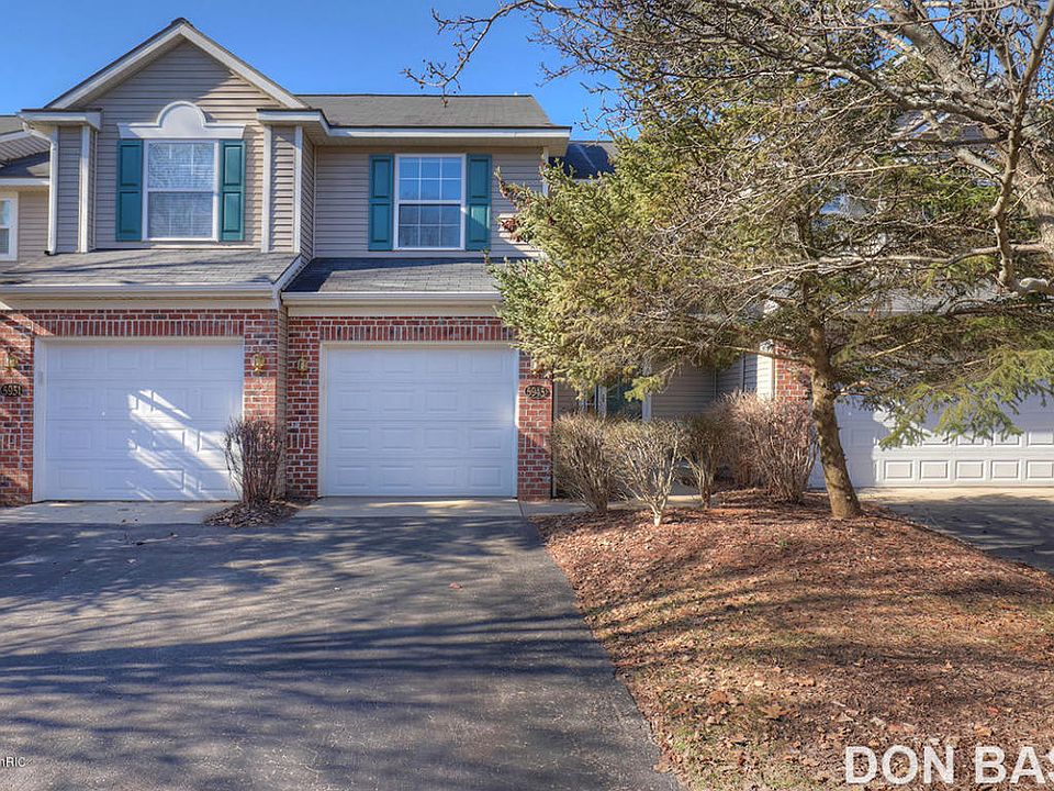 1st image of 5945 E Lyn Haven Dr SE #97