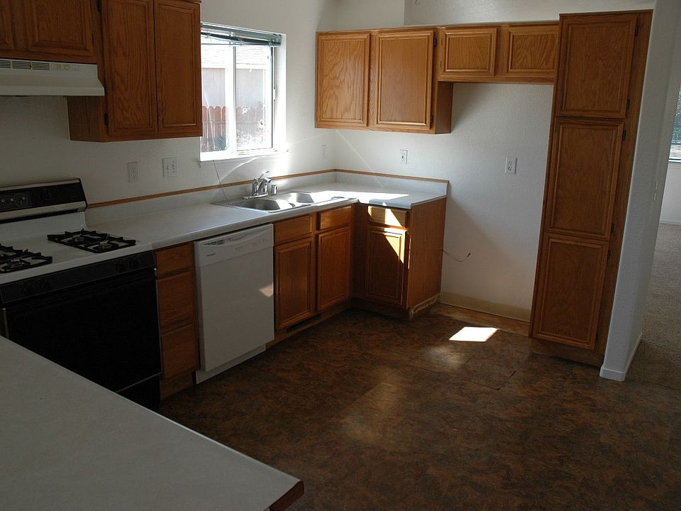 2nd image of 6360 Zuni Ct