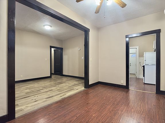 3rd image of 325 E Washington Ct #1