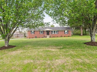 9161 Versailles Rd, Rockvale, TN 37153
