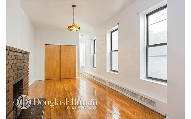 Rented by Douglas Elliman | media 18
