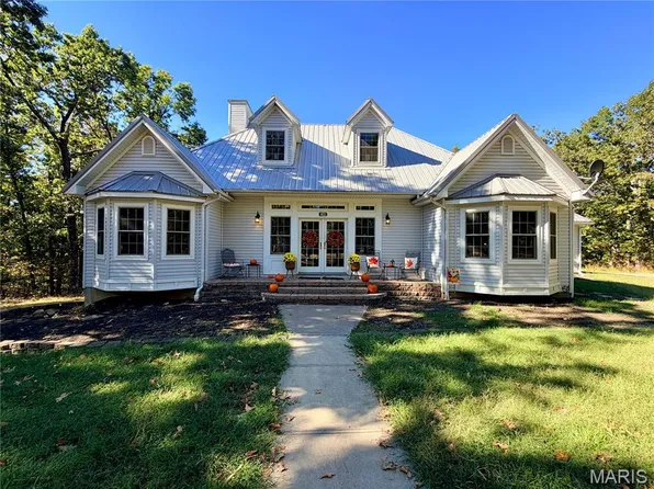 6023 Lake Point Dr, Perryville, MO 63775
