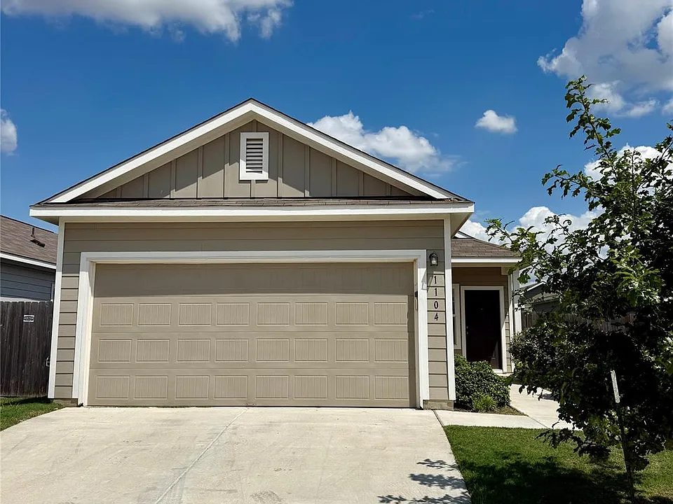 1104 Minnow Ln