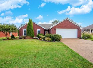 126 Roxbury Dr, Jackson, TN 38305
