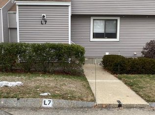 7 Snow Cir #L7, Nashua, NH 03062