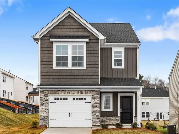 559 Raspberry Hill Rd, Winston Salem, NC 27106