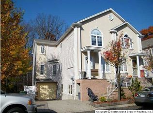 135 Erika Lopp, Staten Island, NY 10312