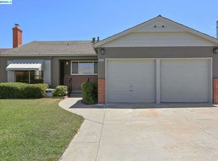 15376 Ruggles St, San Leandro, CA 94579