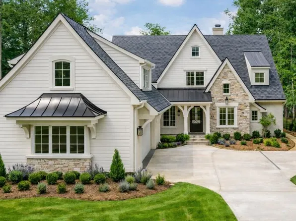 118 Fleetwood Dr, Lookout Mountain, TN 37350