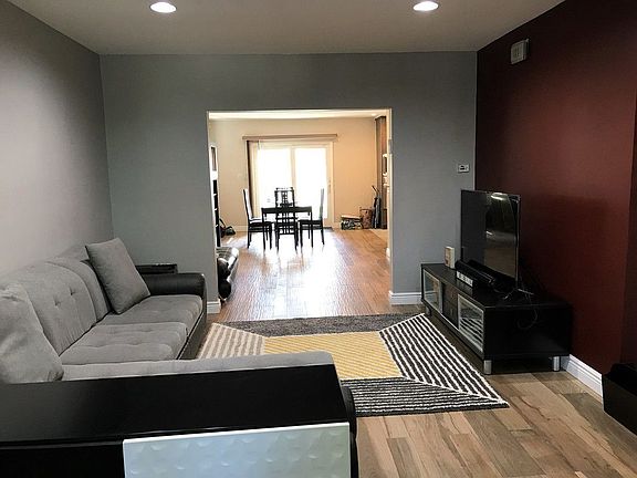 3rd image of 8028 215th St