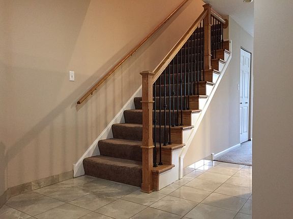5th image of 575 Windgate Ct #11D5