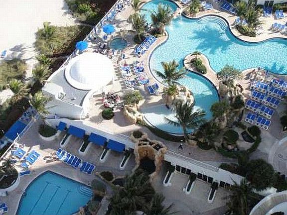 5th image of 18101 Collins Ave APT 4402