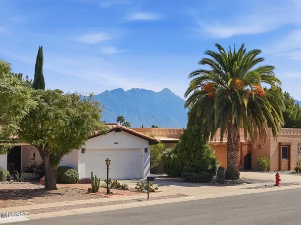 152 E Paseo De Golf, Green Valley, AZ 85614